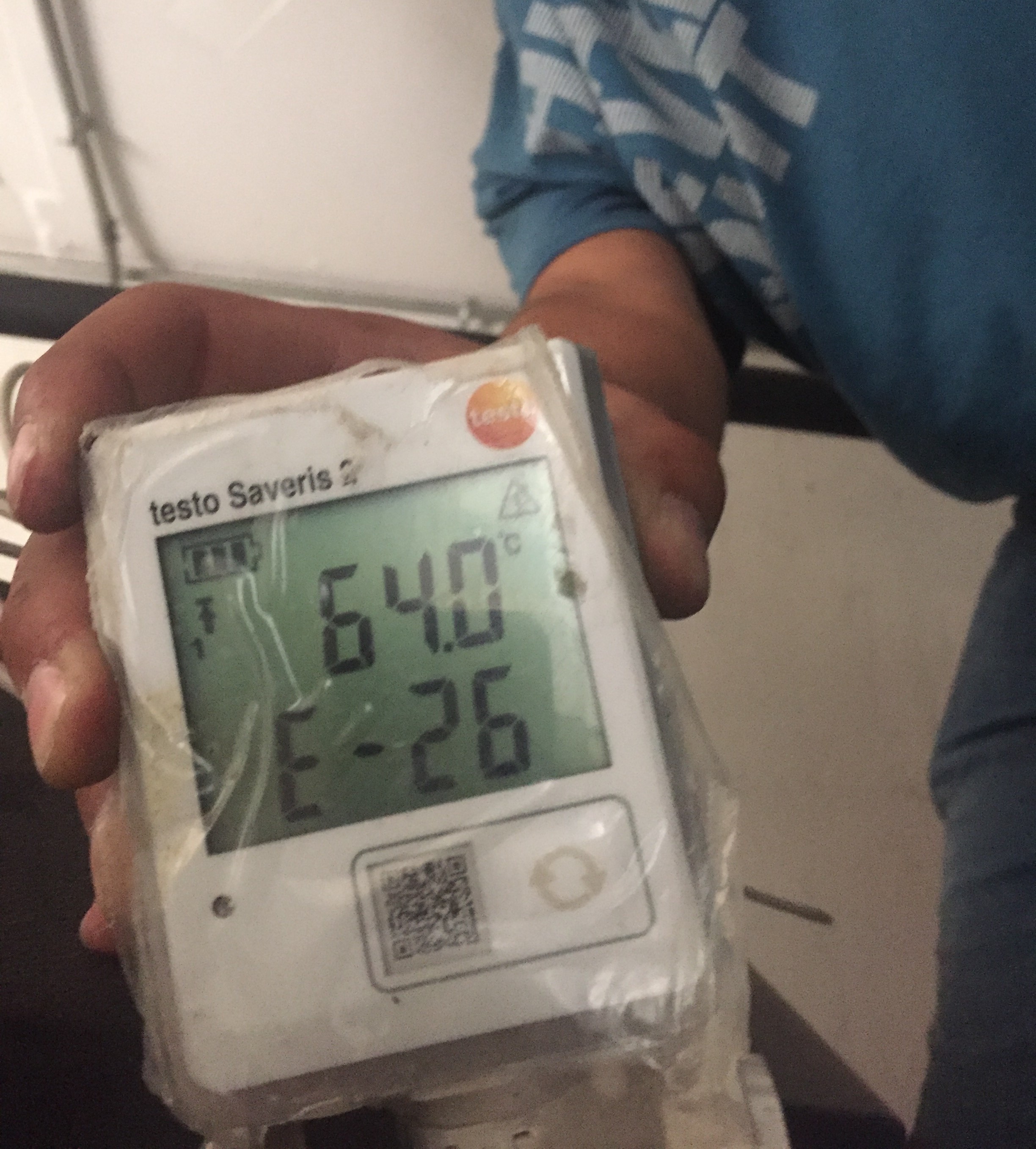 Medición de temperatura en sala de calderas con data logger